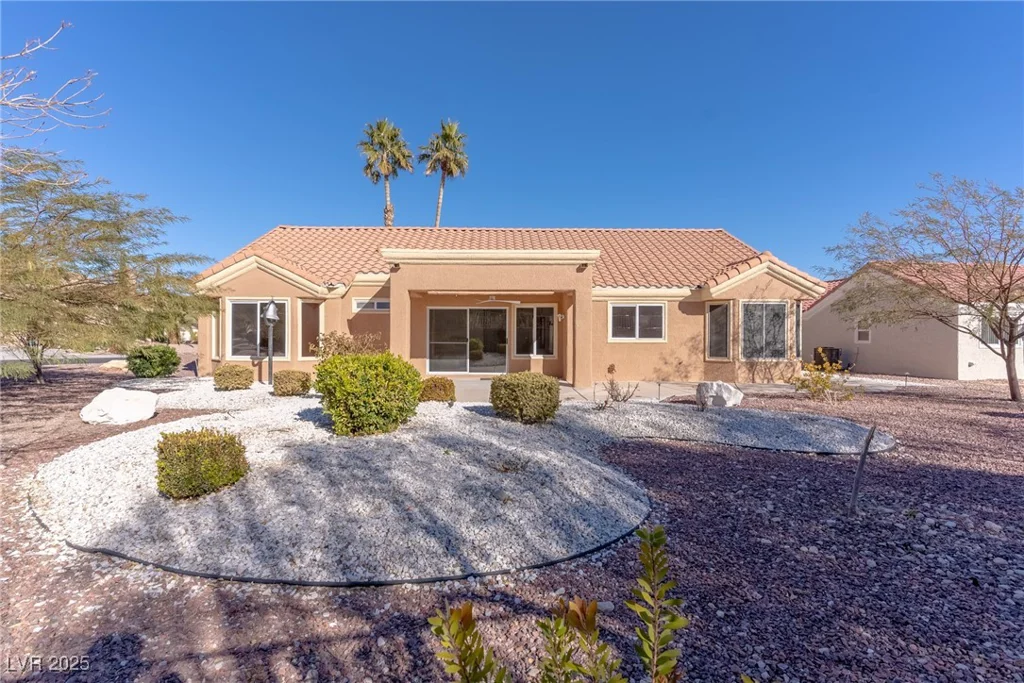 8913 Stoney Point, Las Vegas, NV 89134
