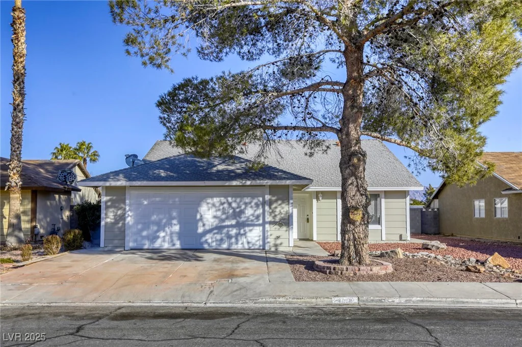 6008 Carmel, Las Vegas, NV 89108