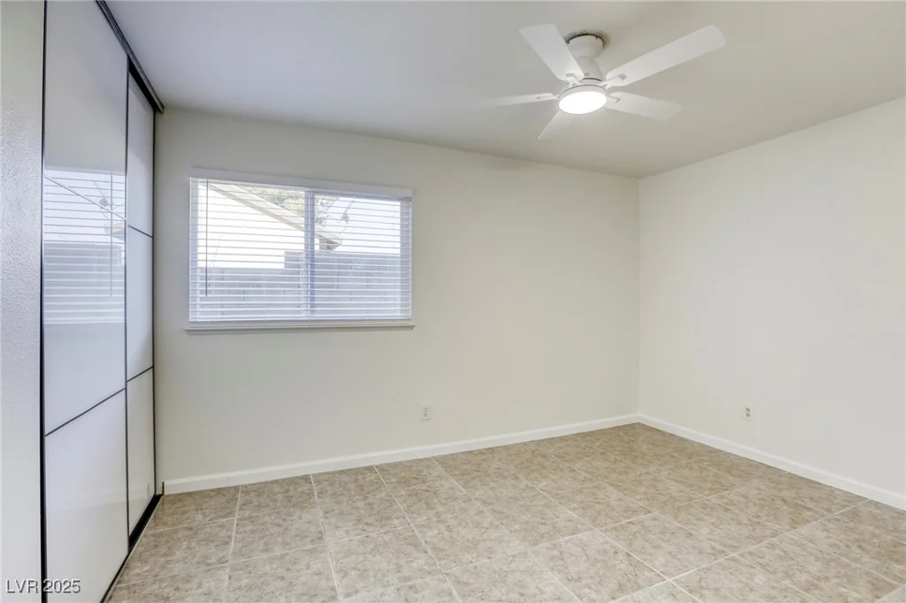 6008 Carmel, Las Vegas, NV 89108