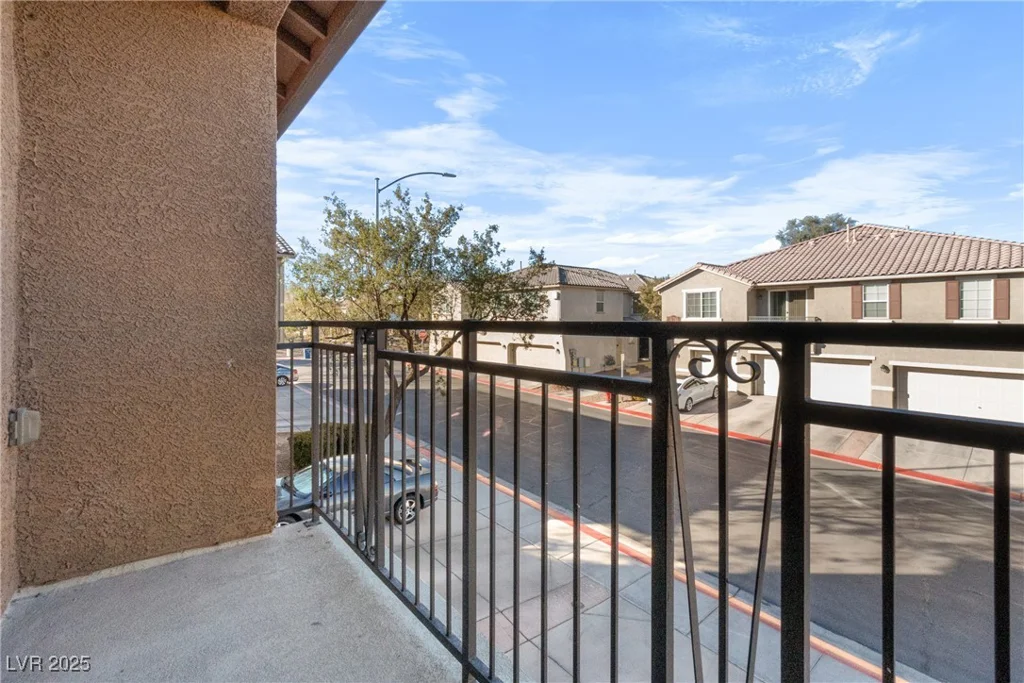 375 Kensington Palace, North Las Vegas, NV 89032