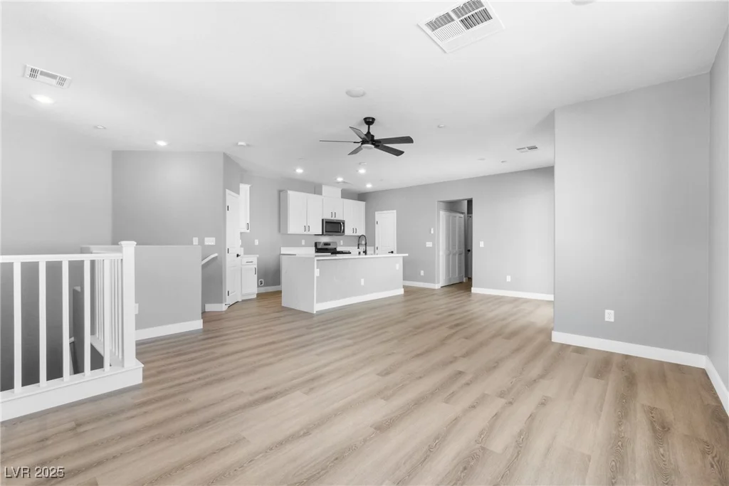 375 Kensington Palace, North Las Vegas, NV 89032
