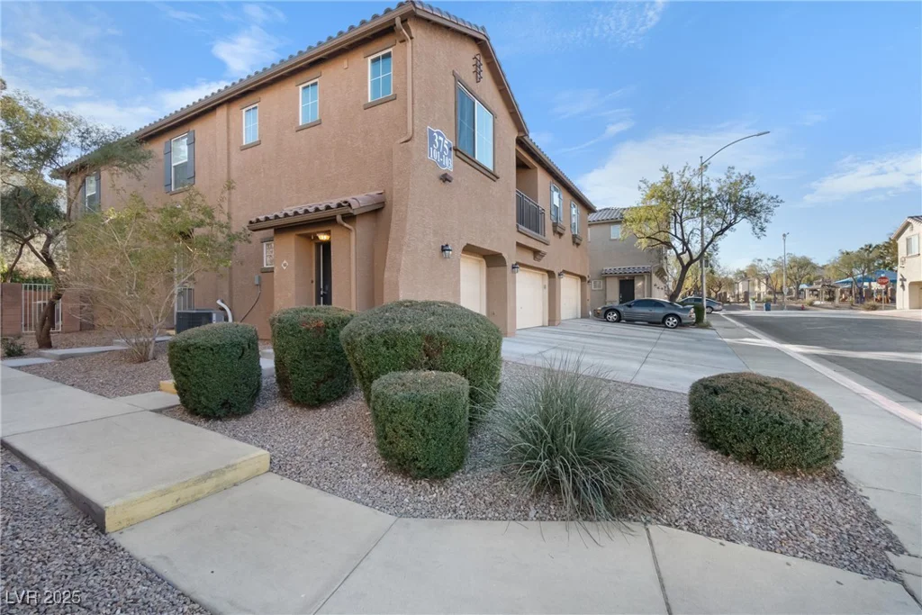375 Kensington Palace, North Las Vegas, NV 89032
