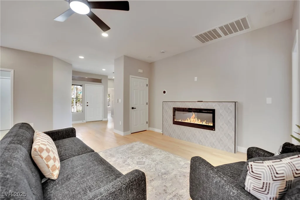 511 Dalgreen, Henderson, NV 89012