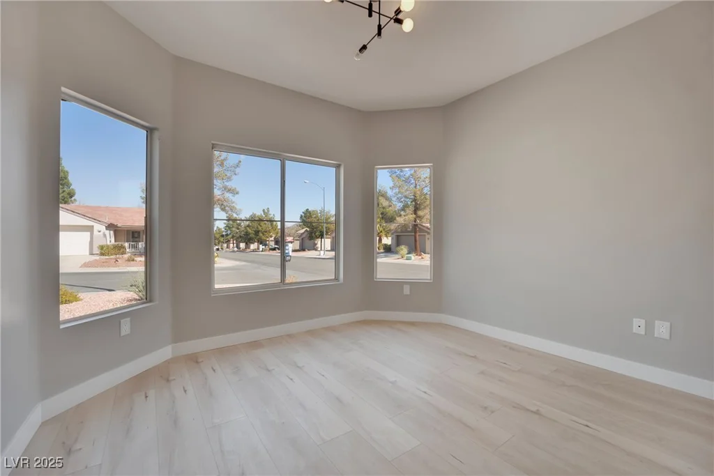 511 Dalgreen, Henderson, NV 89012