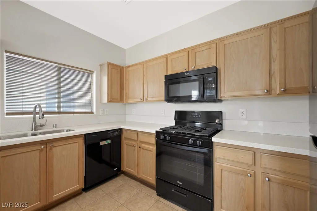 10280 Gilmore Canyon, Las Vegas, NV 89129