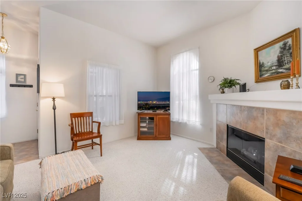 700 Carnegie, Henderson, NV 89052