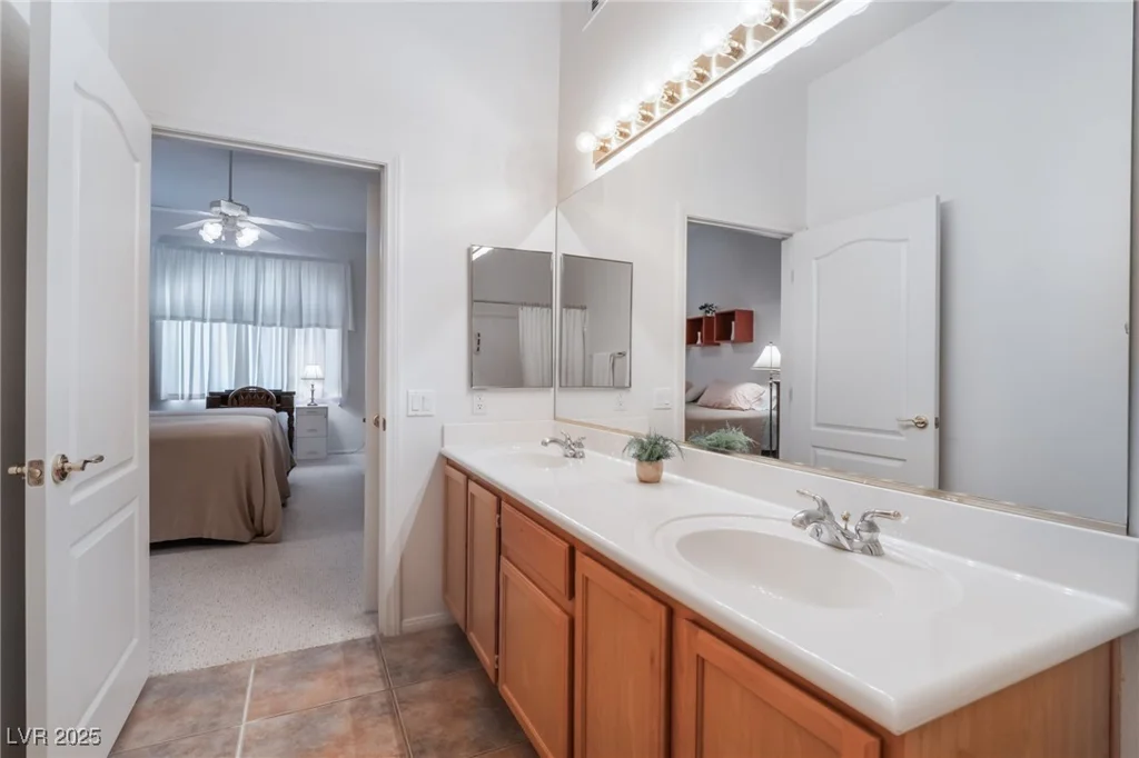 700 Carnegie, Henderson, NV 89052