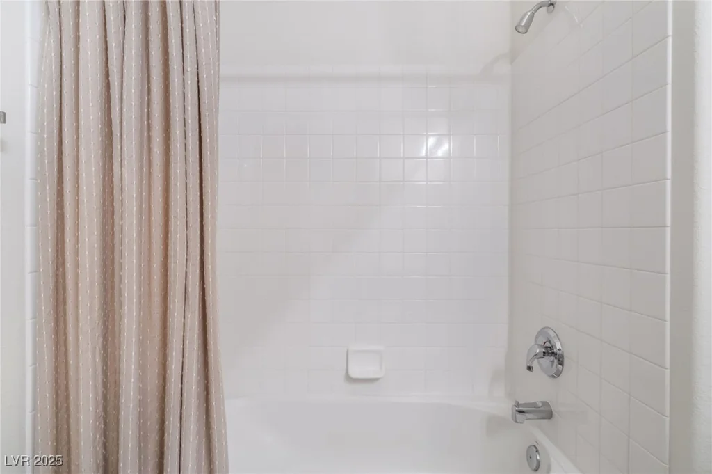 700 Carnegie, Henderson, NV 89052