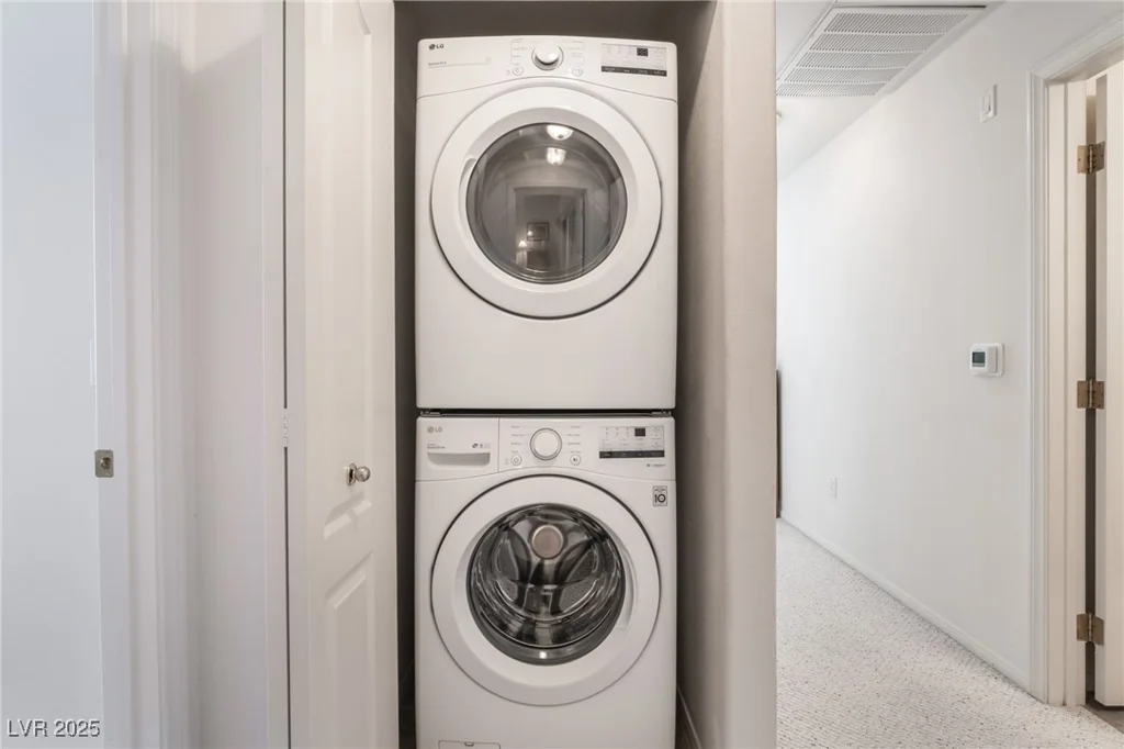 700 Carnegie, Henderson, NV 89052