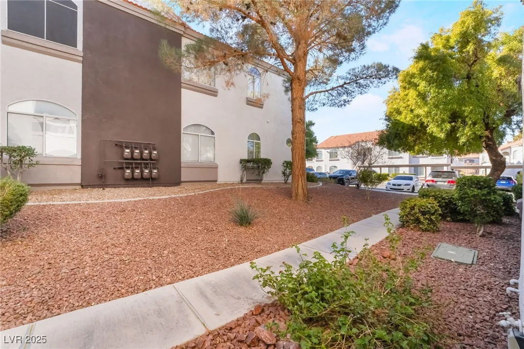 700 Carnegie, Henderson, NV 89052