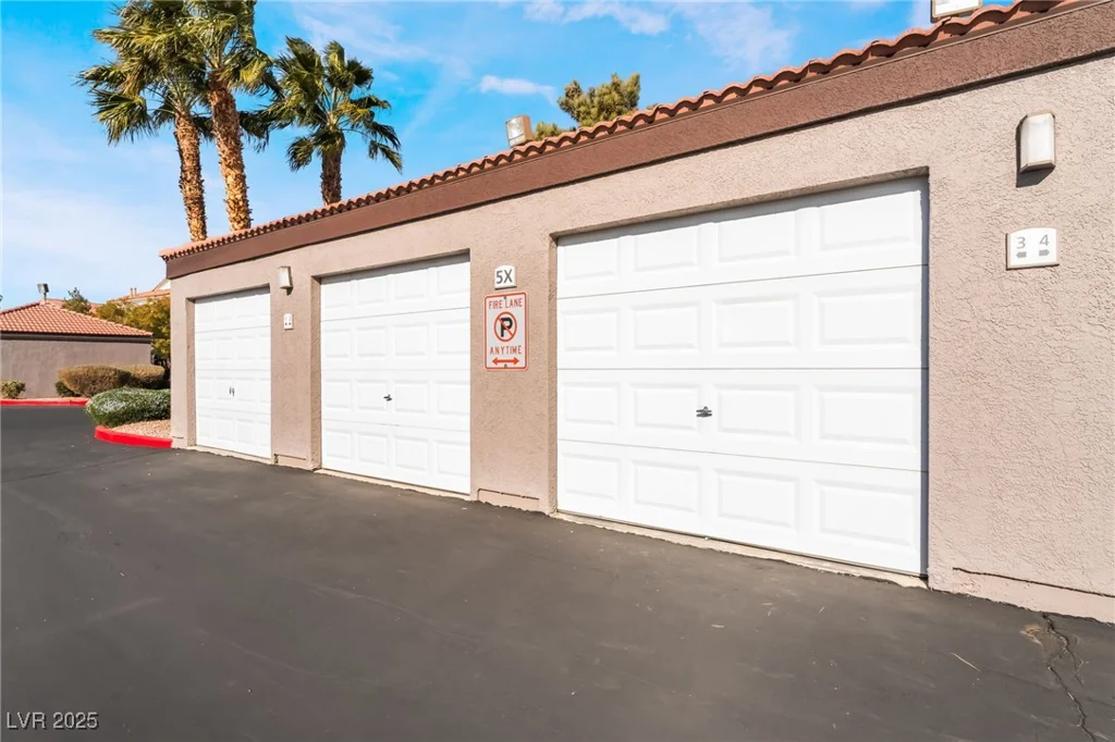 700 Carnegie, Henderson, NV 89052