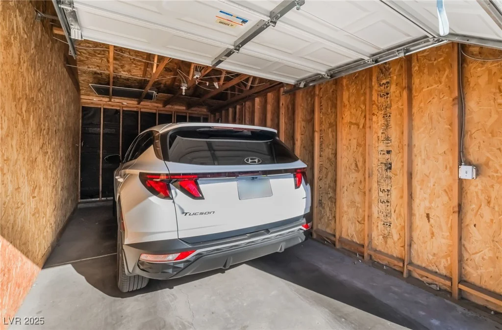 700 Carnegie, Henderson, NV 89052
