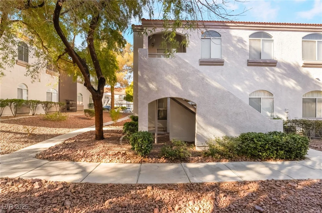 700 Carnegie, Henderson, NV 89052