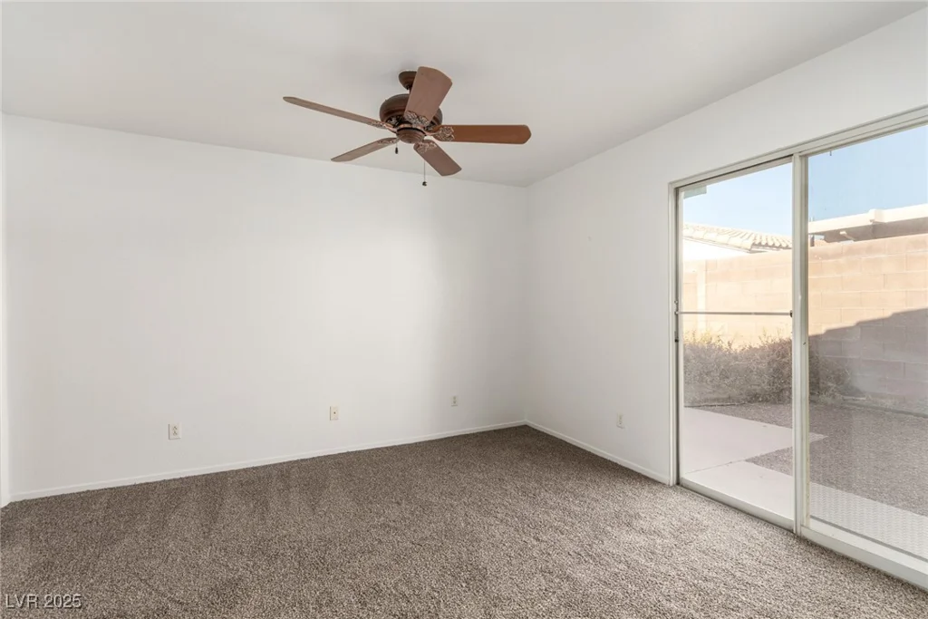 2204 Kendall Hill, Las Vegas, NV 89106