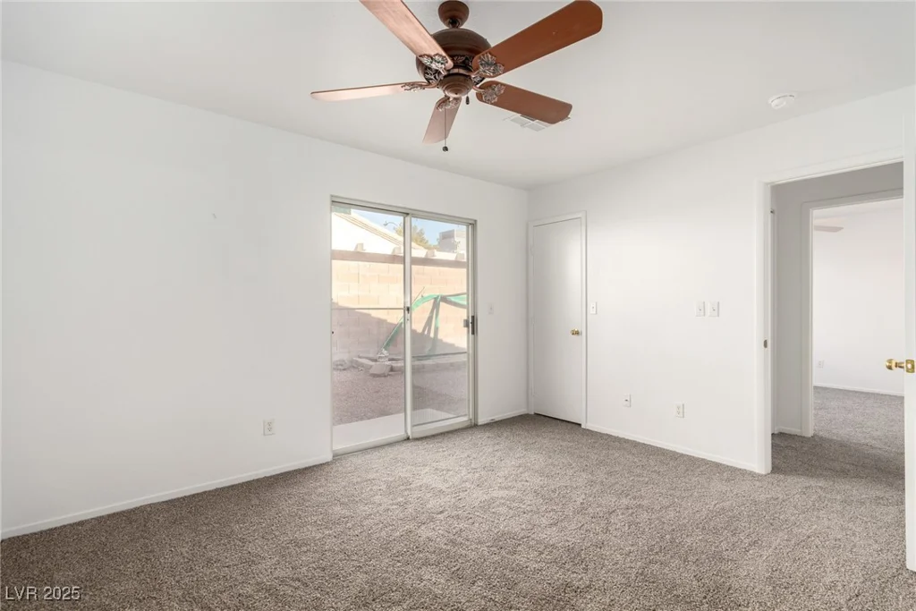 2204 Kendall Hill, Las Vegas, NV 89106