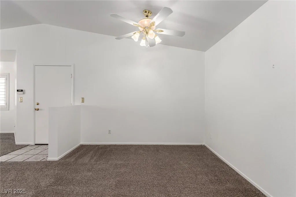 2204 Kendall Hill, Las Vegas, NV 89106