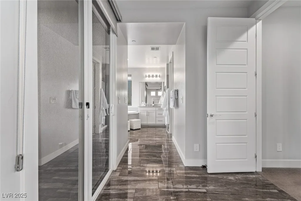 220 Glen Lee, Henderson, NV 89012