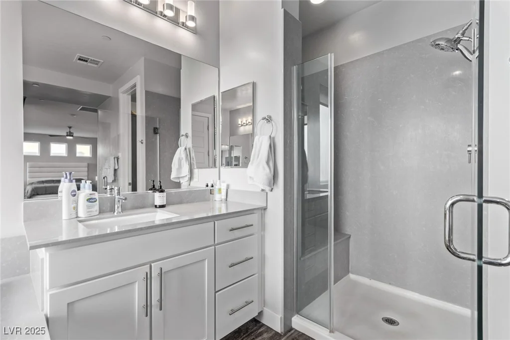 220 Glen Lee, Henderson, NV 89012