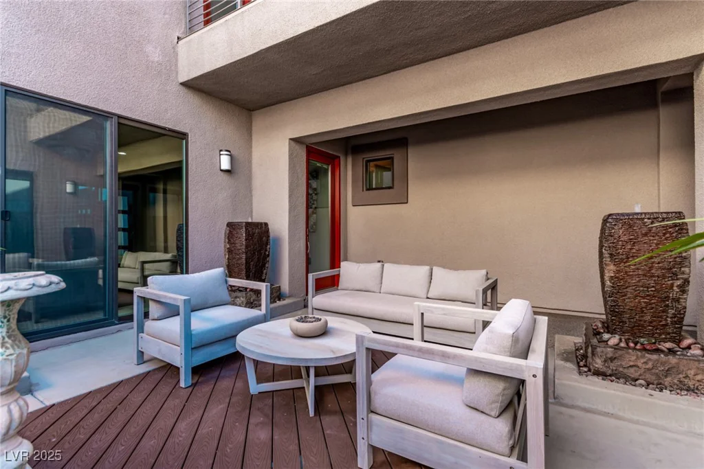 220 Glen Lee, Henderson, NV 89012