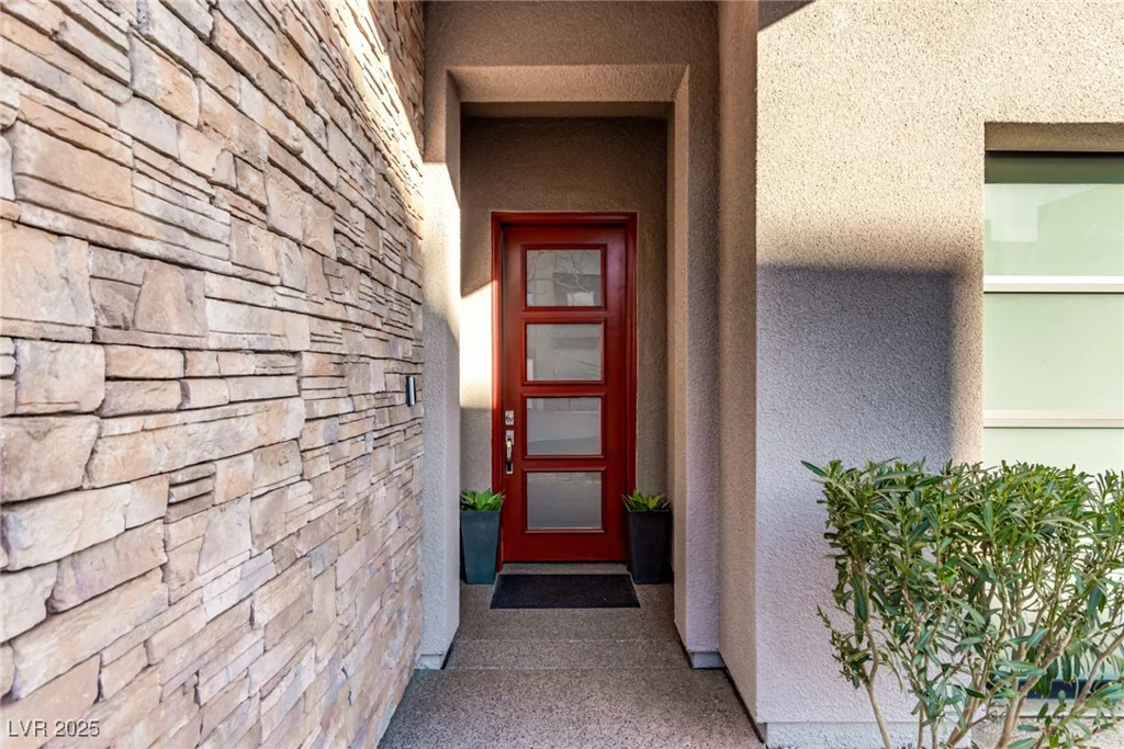 220 Glen Lee, Henderson, NV 89012