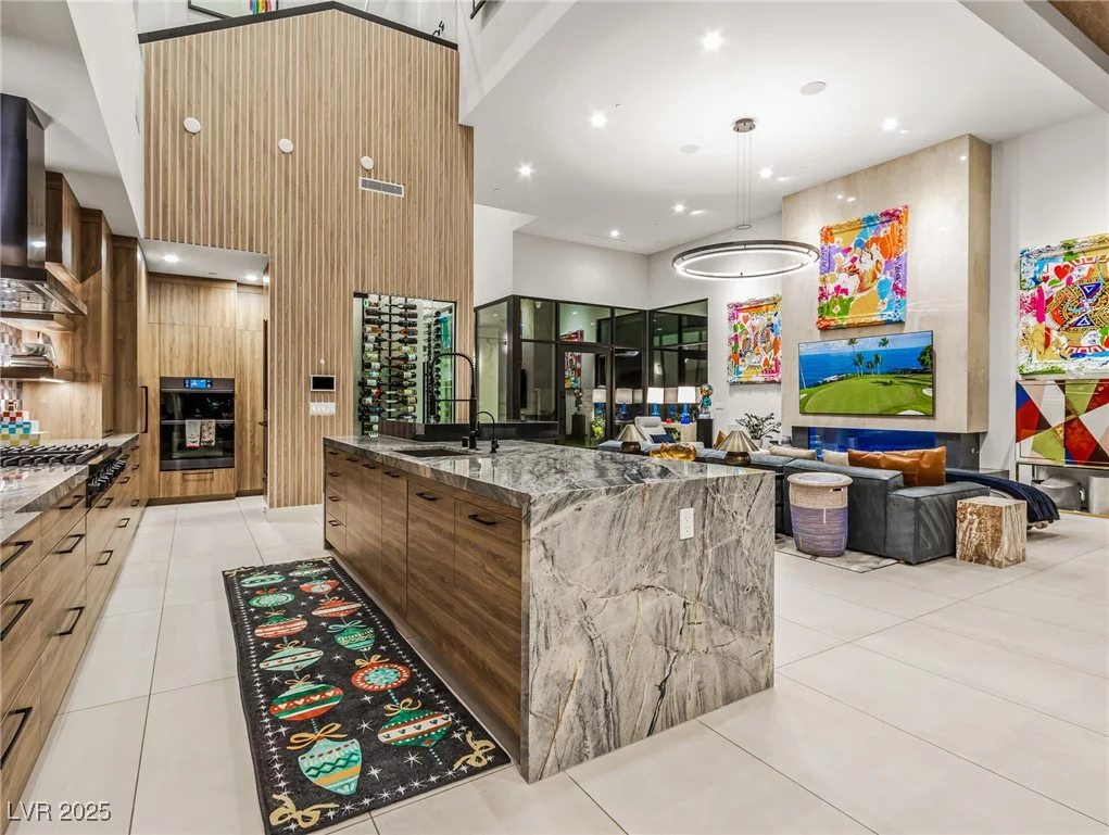 591 Overlook Rim, Henderson, NV 89012