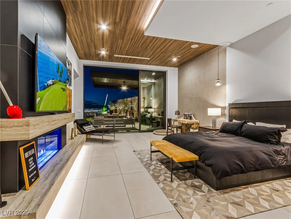 591 Overlook Rim, Henderson, NV 89012