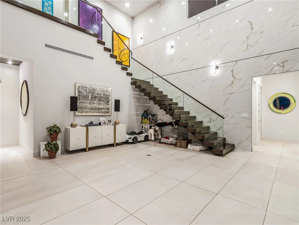 591 Overlook Rim, Henderson, NV 89012