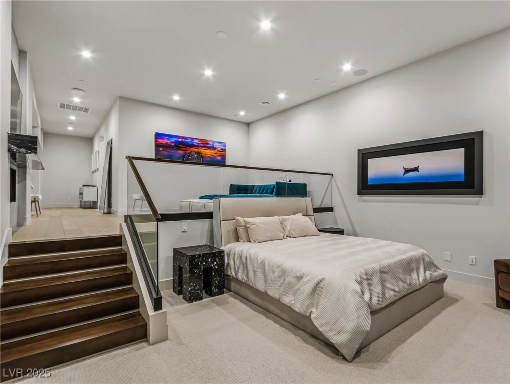 591 Overlook Rim, Henderson, NV 89012
