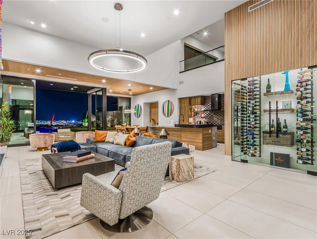 591 Overlook Rim, Henderson, NV 89012