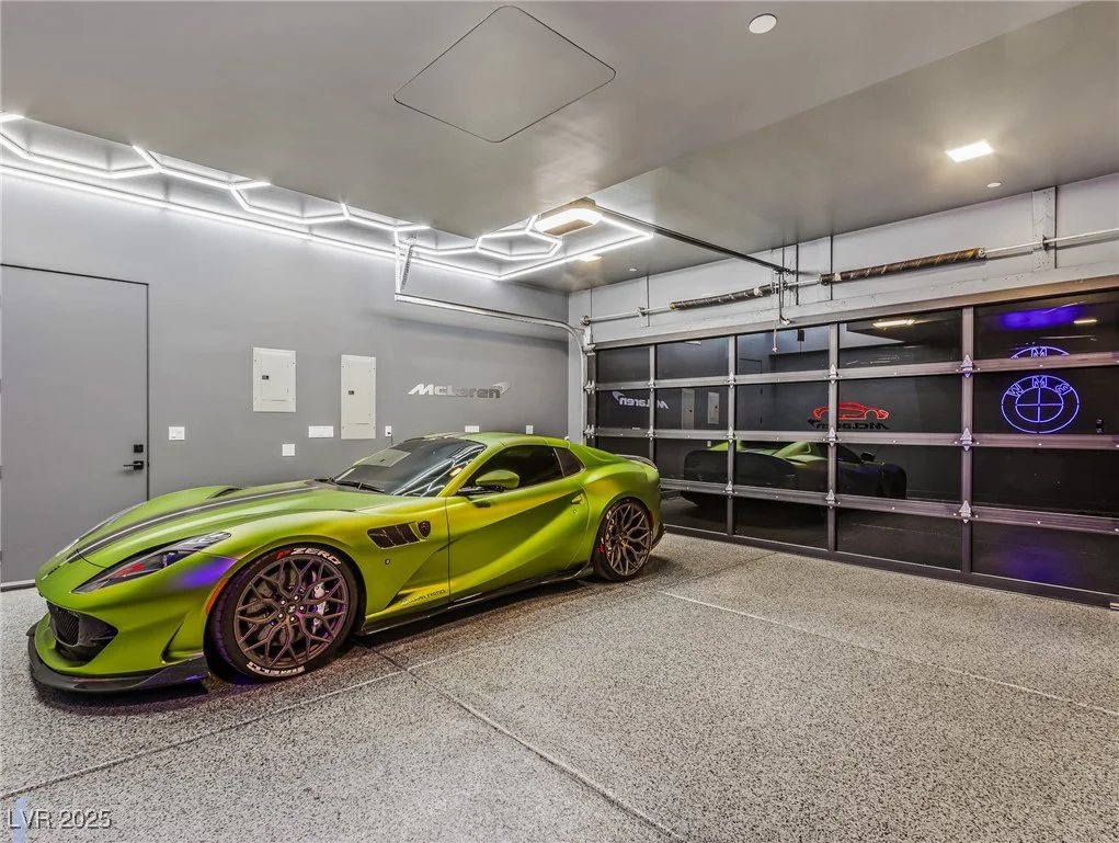 591 Overlook Rim, Henderson, NV 89012