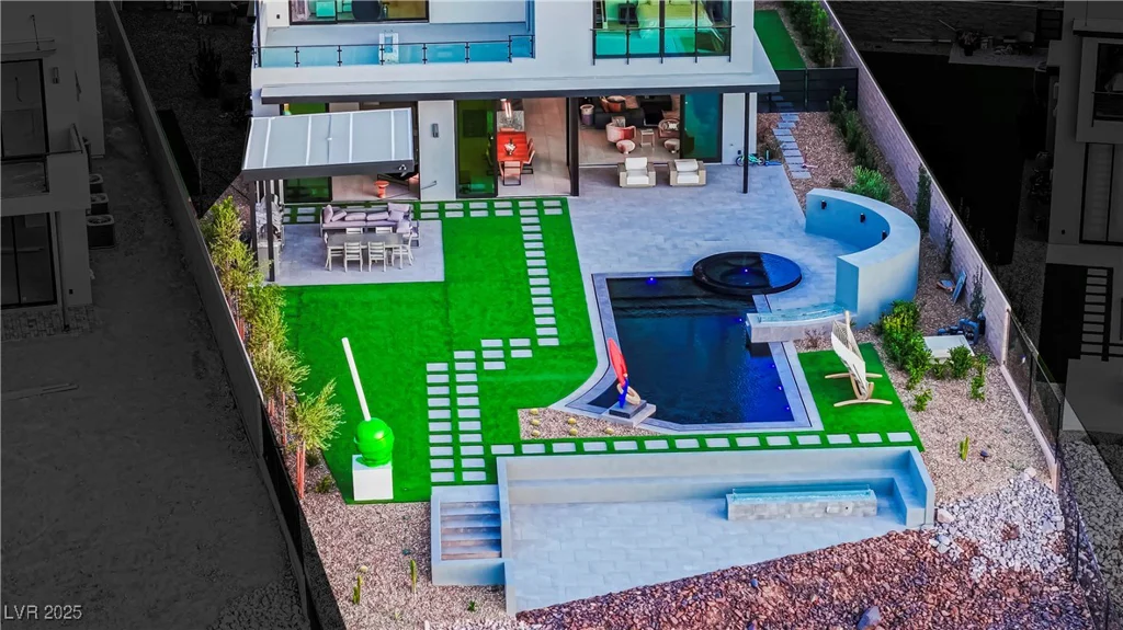 591 Overlook Rim, Henderson, NV 89012