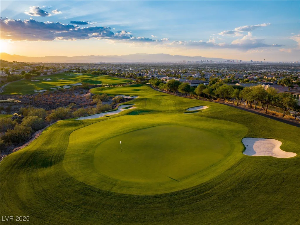 591 Overlook Rim, Henderson, NV 89012