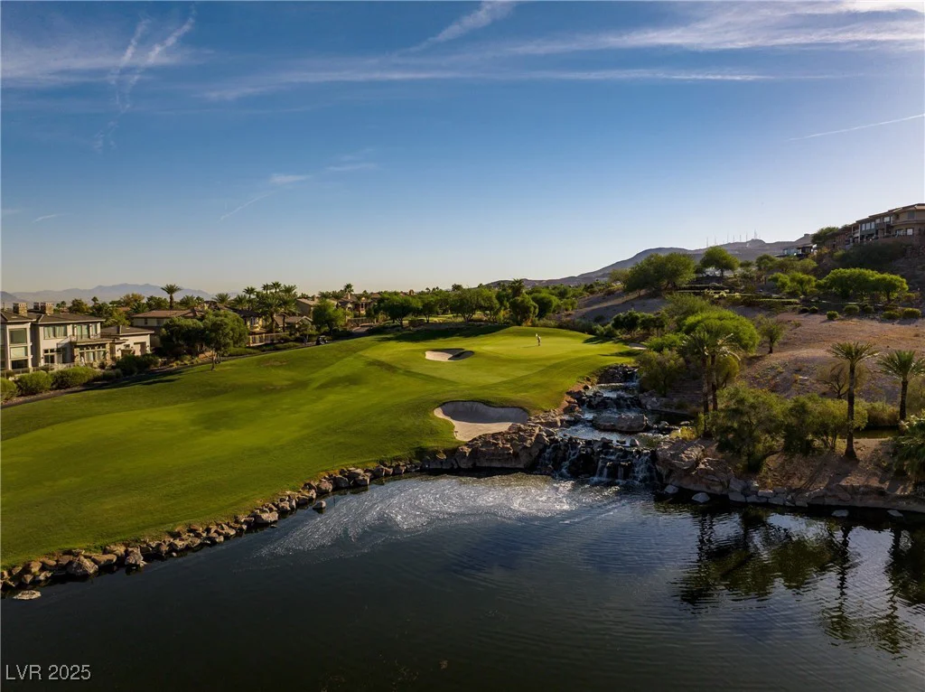 591 Overlook Rim, Henderson, NV 89012