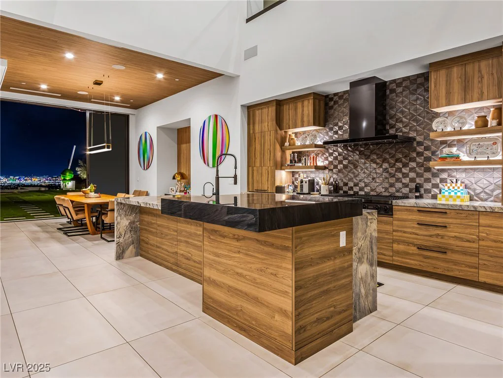 591 Overlook Rim, Henderson, NV 89012