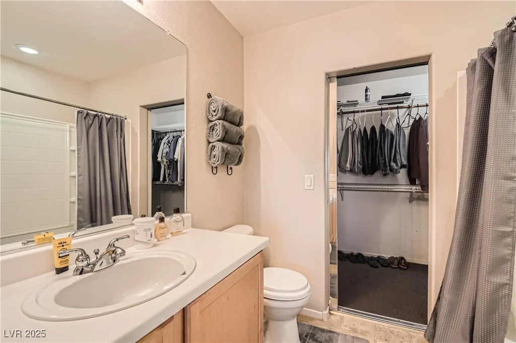 9103 McGinnis, Las Vegas, NV 89148