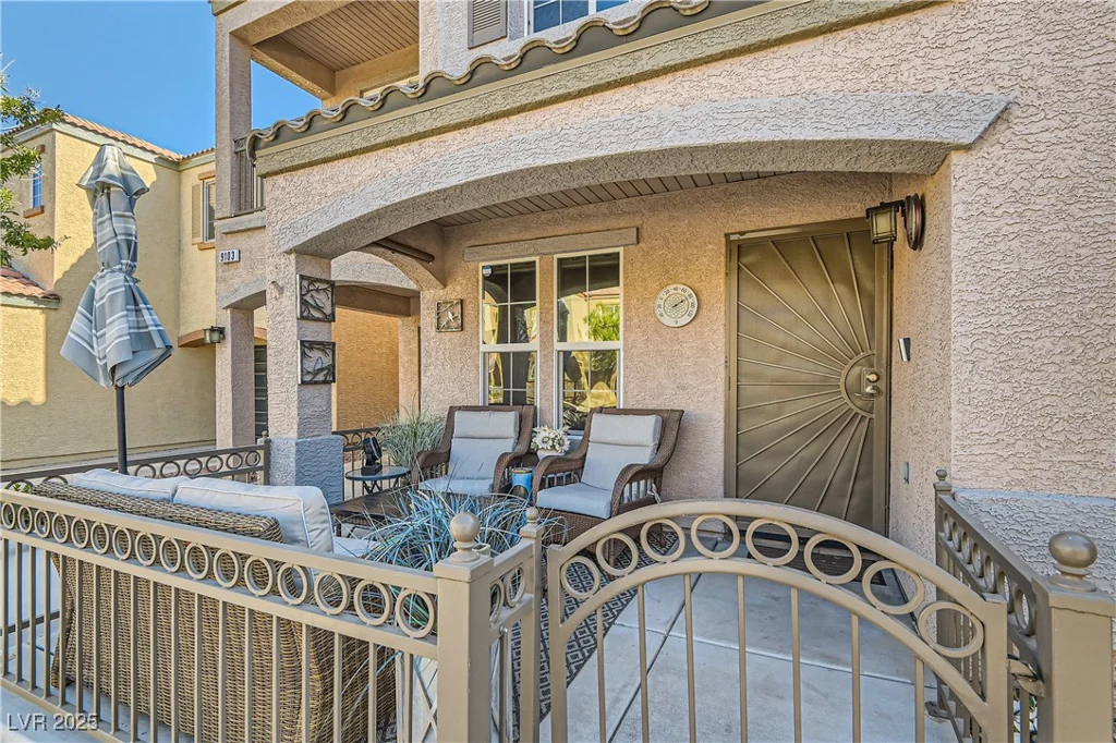 9103 McGinnis, Las Vegas, NV 89148
