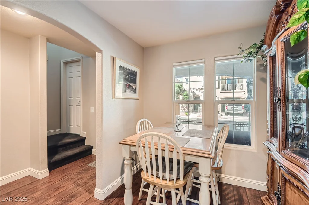 9103 McGinnis, Las Vegas, NV 89148