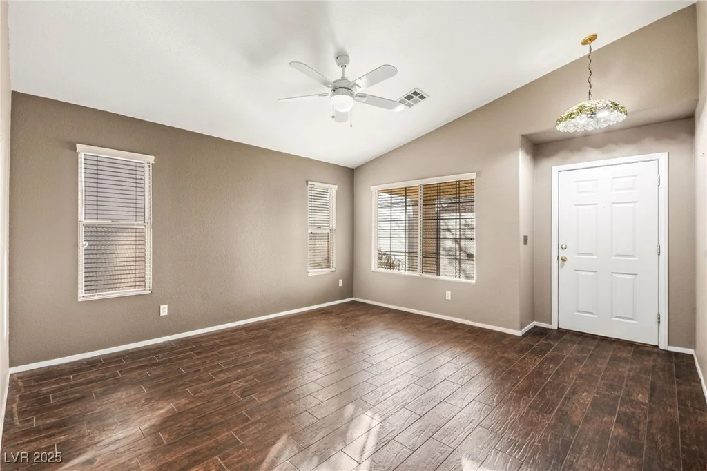 5804 Sassa, Las Vegas, NV 89130