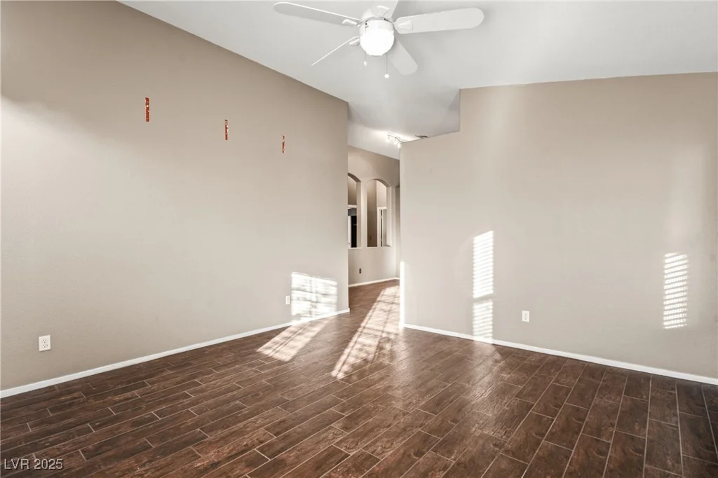 5804 Sassa, Las Vegas, NV 89130