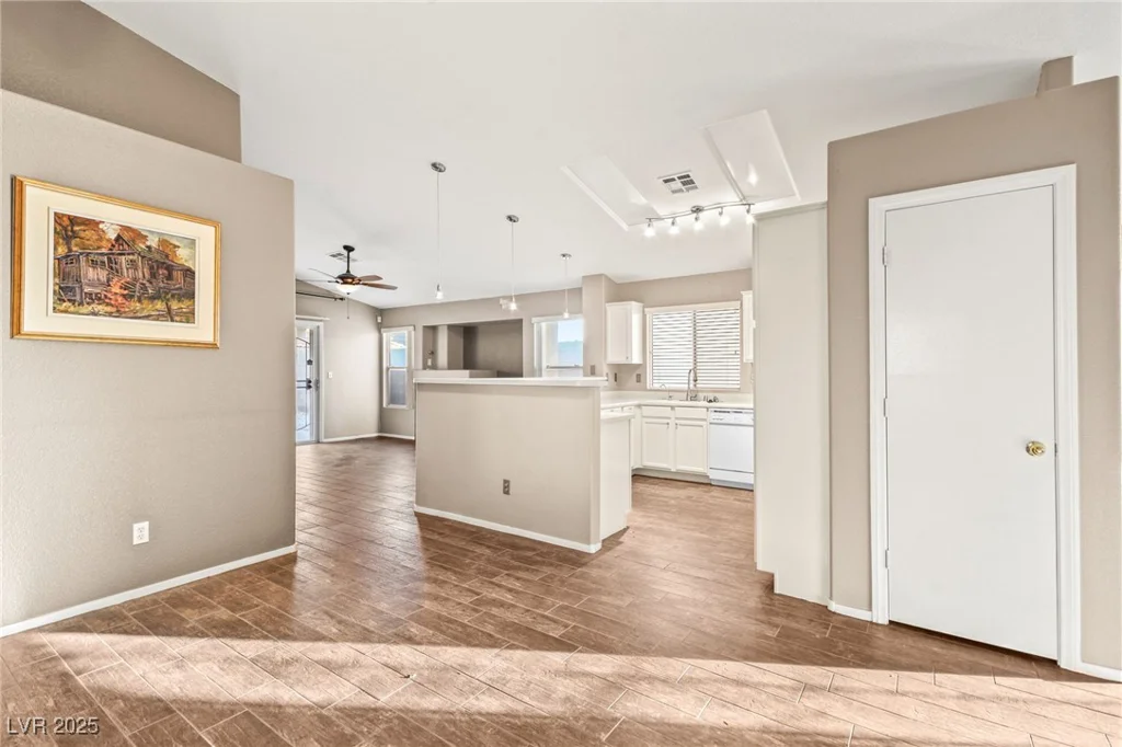 5804 Sassa, Las Vegas, NV 89130