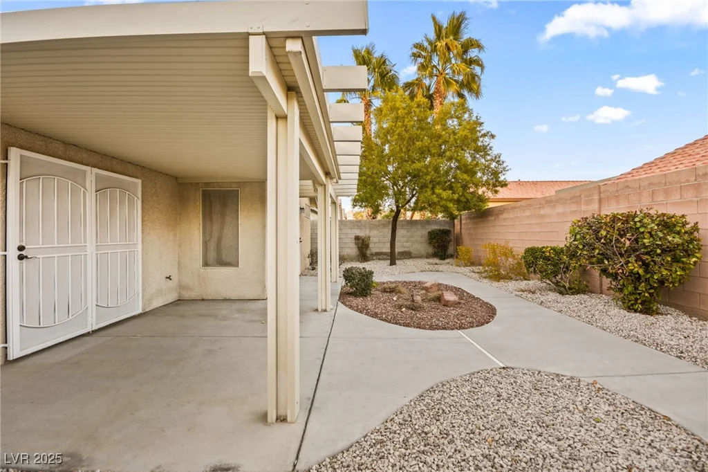 5804 Sassa, Las Vegas, NV 89130