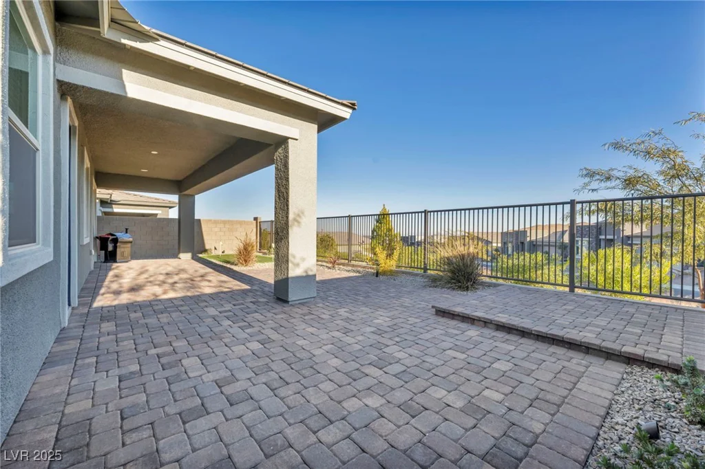 928 Calluna Hills, Las Vegas, NV 89138