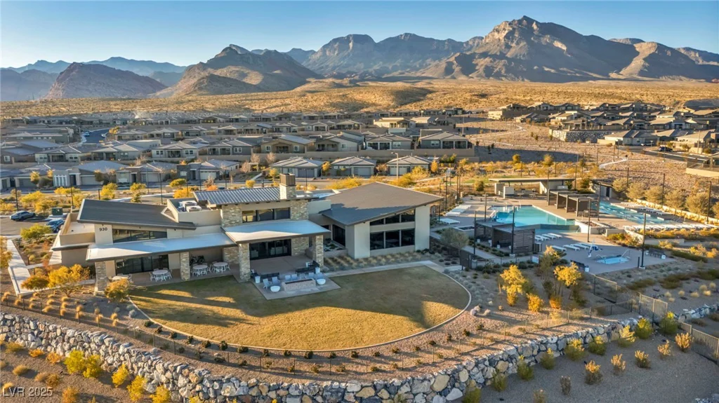 928 Calluna Hills, Las Vegas, NV 89138