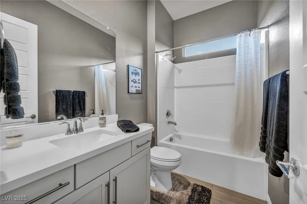 928 Calluna Hills, Las Vegas, NV 89138