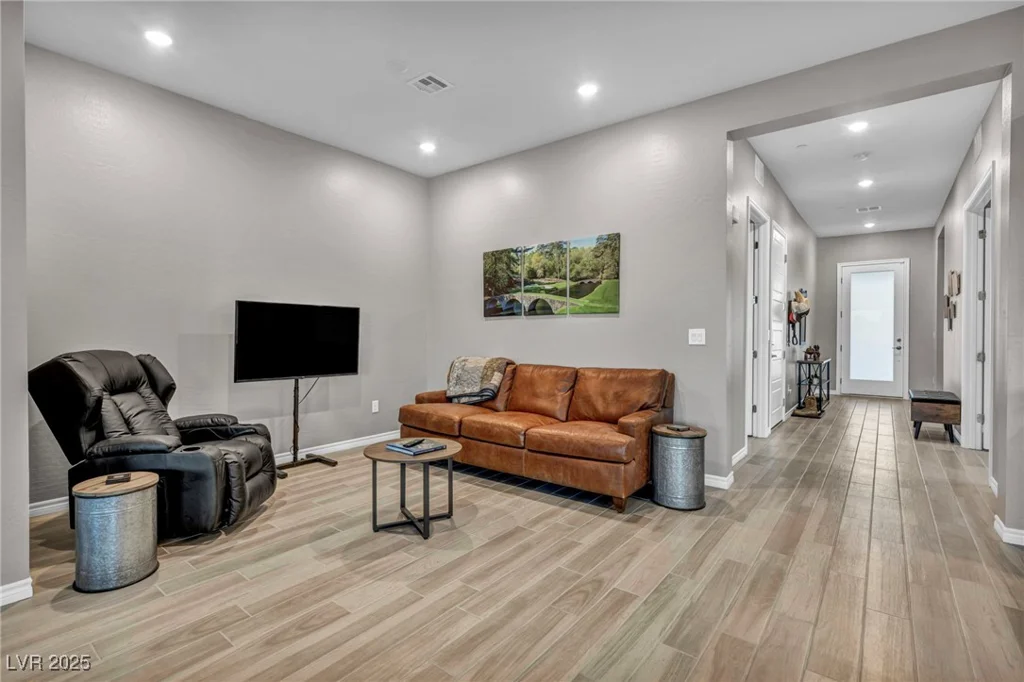 928 Calluna Hills, Las Vegas, NV 89138