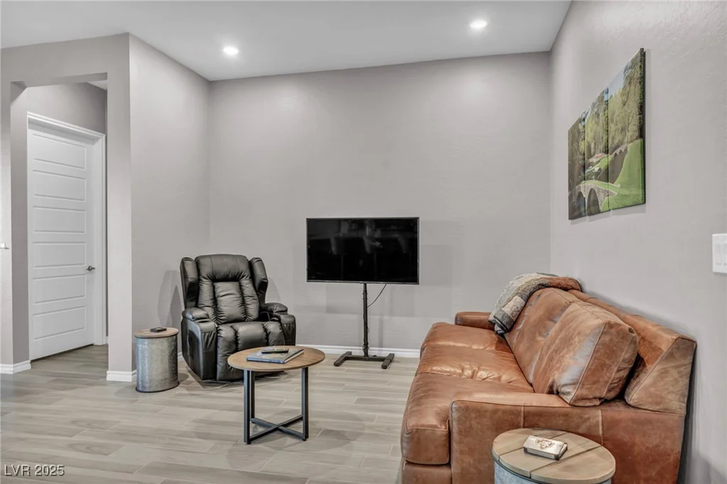 928 Calluna Hills, Las Vegas, NV 89138