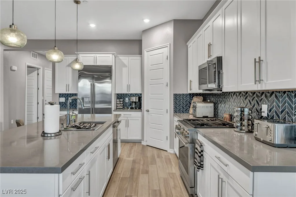928 Calluna Hills, Las Vegas, NV 89138