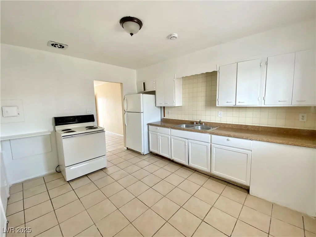 99 21st, Las Vegas, NV 89101