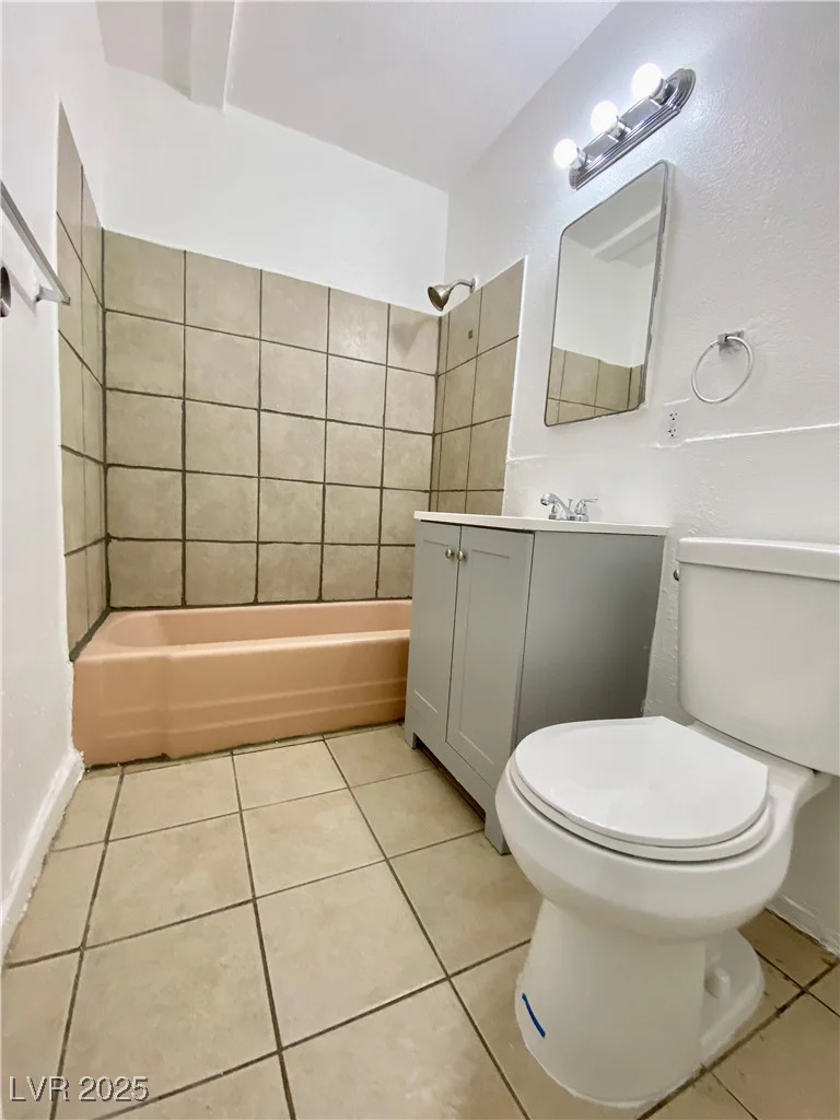 99 21st, Las Vegas, NV 89101