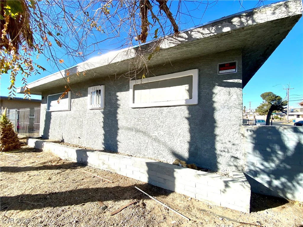 99 21st, Las Vegas, NV 89101